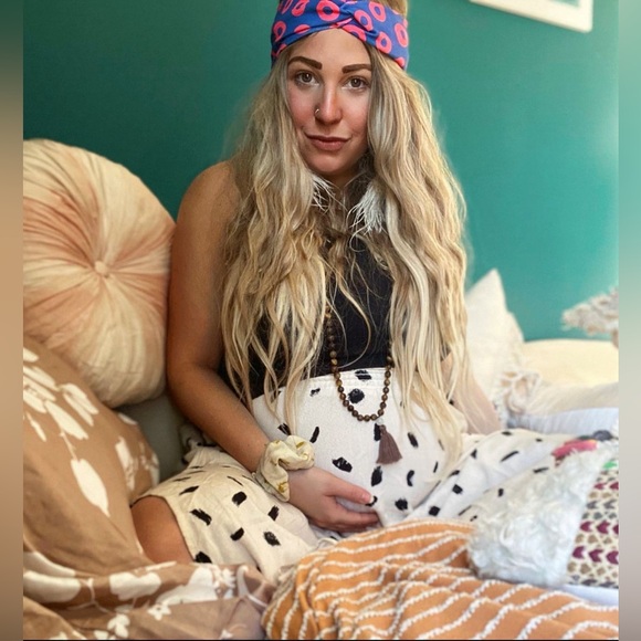 meet your seller 🌙✨ - Picture 8 of 8